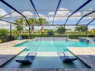 2095 Antigua Ln, Naples, FL 34120