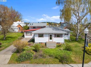 975 Division St, Elgin, OR 97827