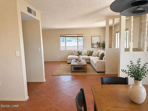 5th image of 2571 Skipper Ln