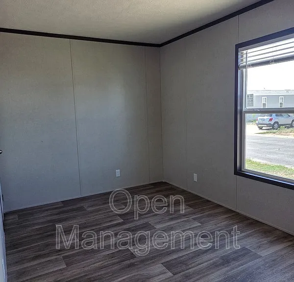 3300 Voight Blvd #424 — Photo 9