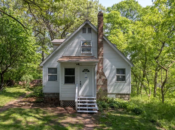 2950 Dekalb St, New Chicago, IN 46405