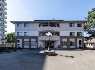 19130 Ford Rd #101, Pitt Meadows, BC V3Y 2P1