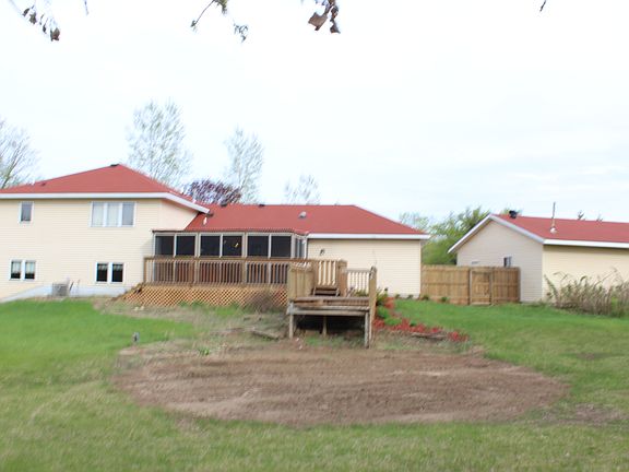 3rd image of 20615 Otero Ave