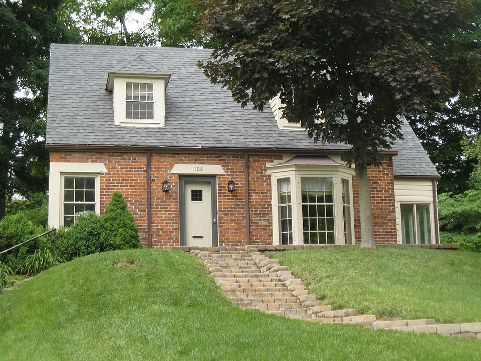1st image of 1108 Woodlawn Dr