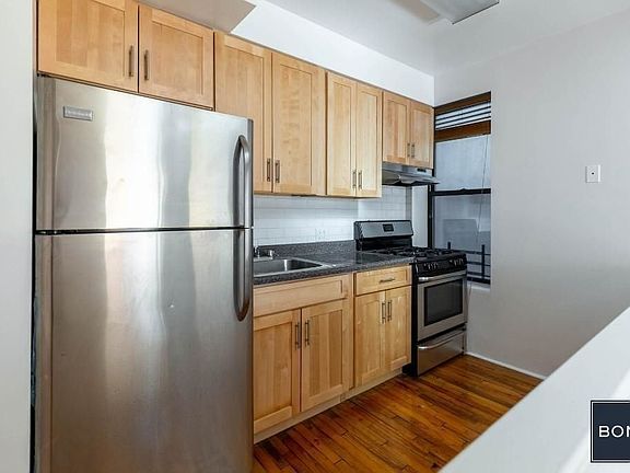 2nd image of 114 W 137th St #2B