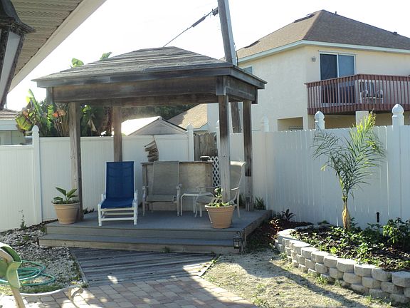 4th image of 103 N Ocean Aire Ter