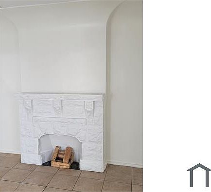 2nd image of 4005 W 28th St