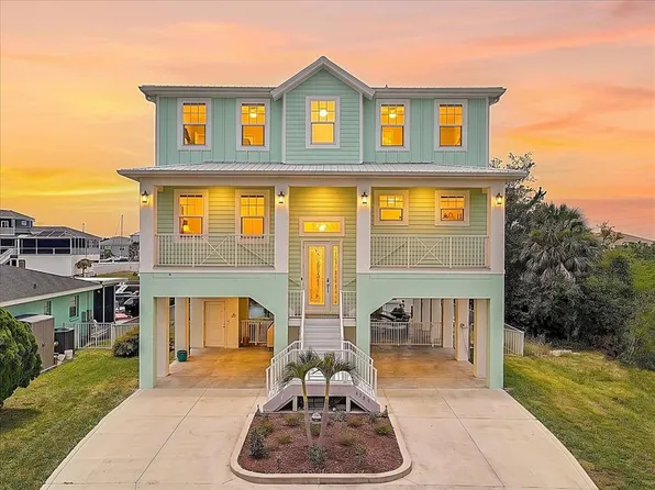 4389 5th Isle Dr, Hernando Beach, FL 34607