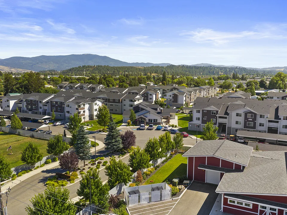 Mirabolante Apartments