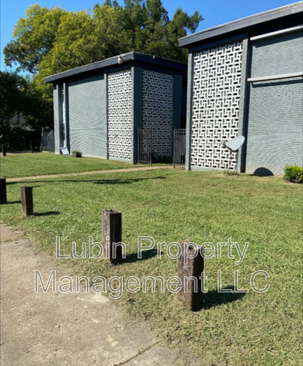 1st image of 3250 Guernsey Ave APT 18