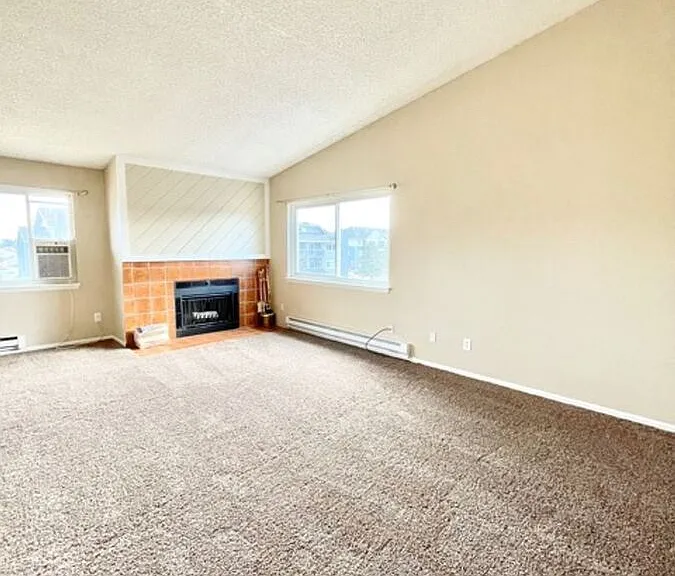 8100 W Quincy Ave #M11 — Photo 5