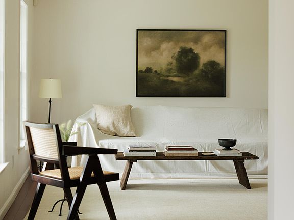 5th image of 42 Shepherd Hill Circle