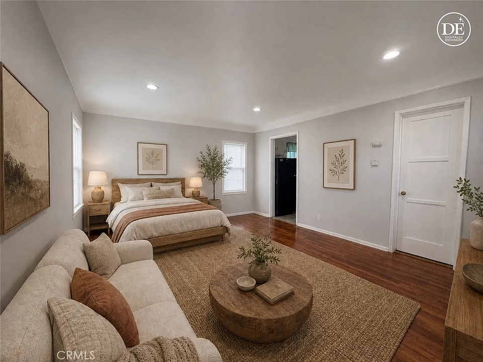 5646 3/4 Farmdale Ave