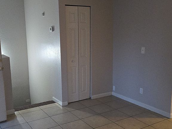 4th image of 743 W 1st Ave #103