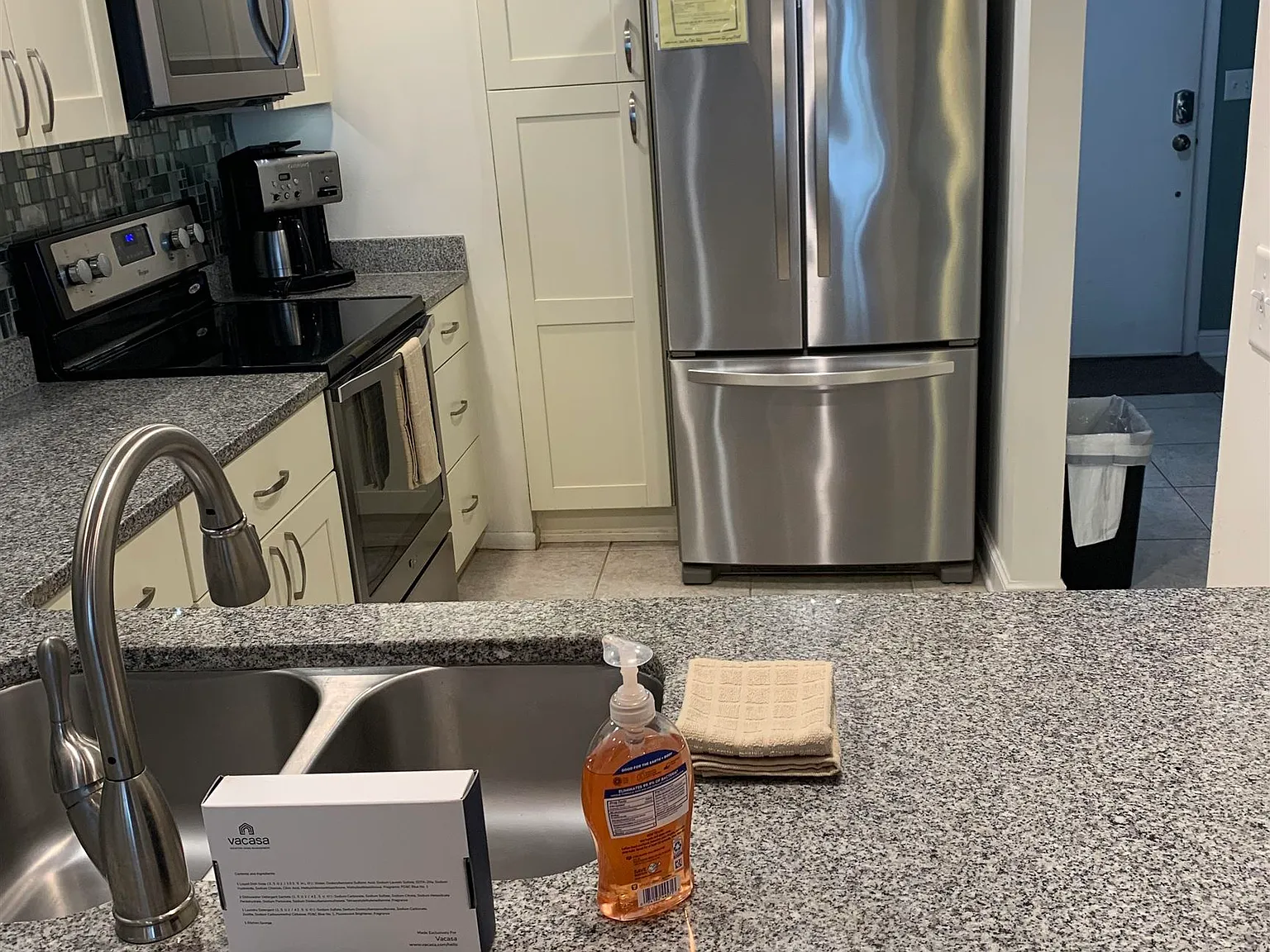 2 bed, 2.5 bath, 1202 sqft, $2,795 — Photo 4