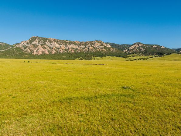 555 Crazy Woman Canyon Rd, Buffalo, WY 82834