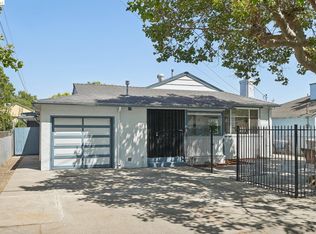 496 Almanza Dr, Oakland, CA 94603