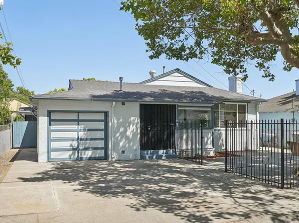496 Almanza Dr, Oakland, CA 94603