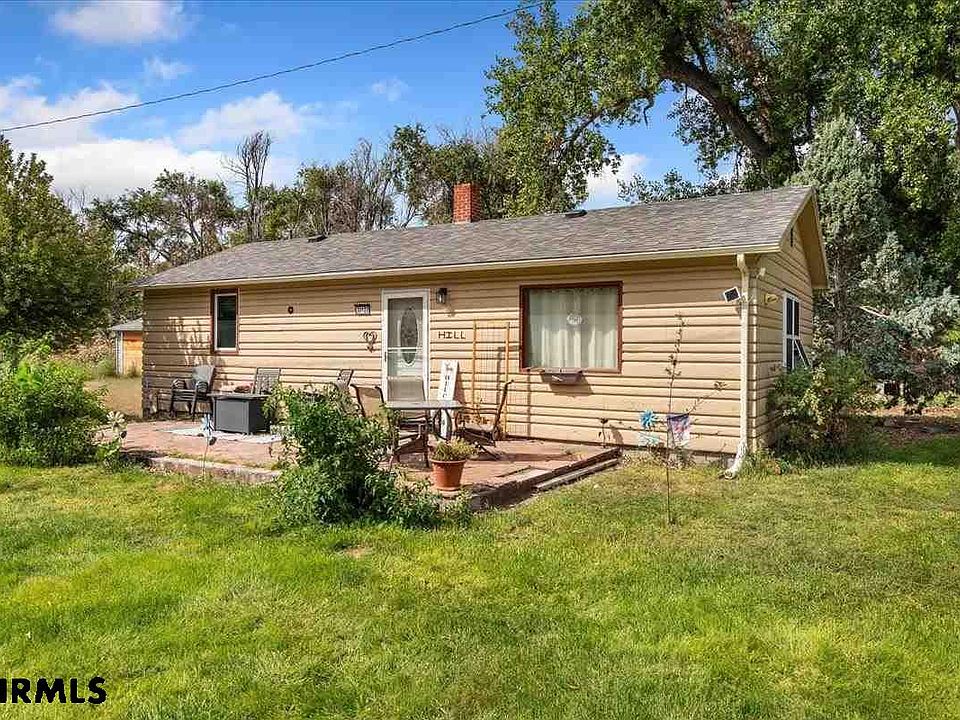 1st image of 30122 Willow Ave