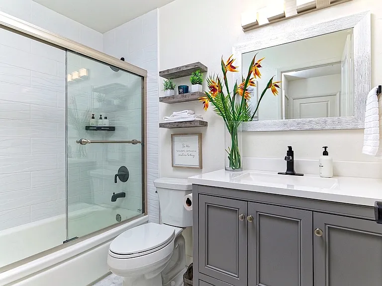 1149 Banyan Way — Photo 32