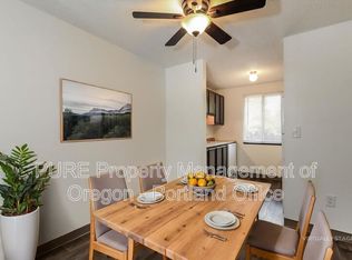 14124-14212 NE Sandy Blvd #H-14, Portland, OR 97230