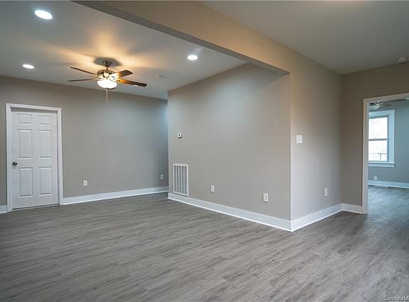 5th image of 1107 W 5th Ave
