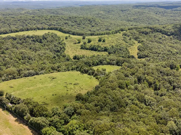 000 B Chadwick Road, Chadwick, MO 65629