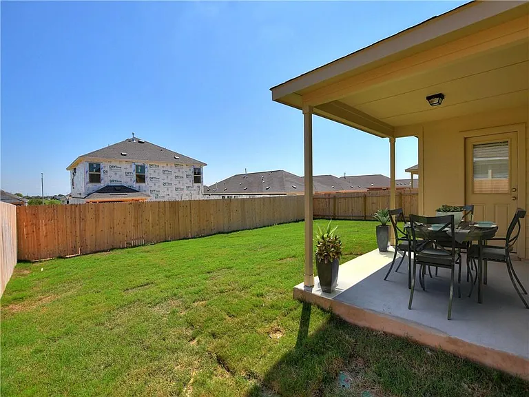 21413 Wilmiller Ln — Photo 15