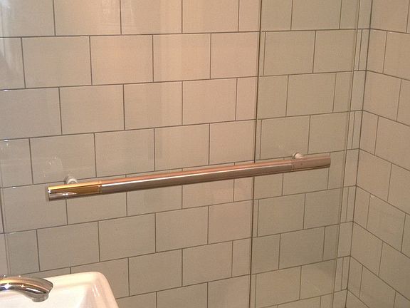 5th image of 2810 Harway Ave APT 2R