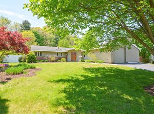 19 Daniels Rd, Framingham, MA 01701