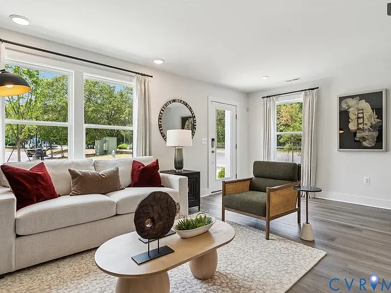 9427 Alquist St — Photo 30