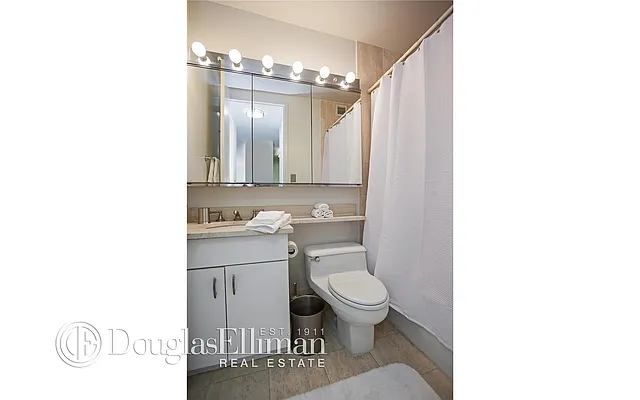 Rented by Douglas Elliman | media 5