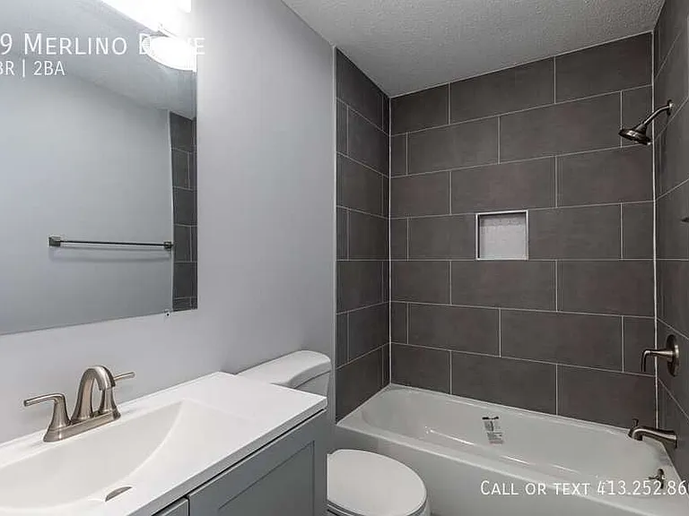 49 Merlino Dr — Photo 5