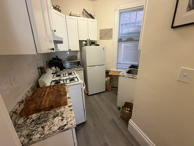 7 Ware St #1 — Photo 2