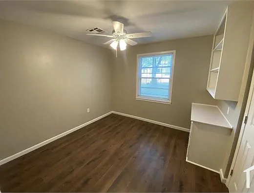 3540 Farwood Dr — Photo 7