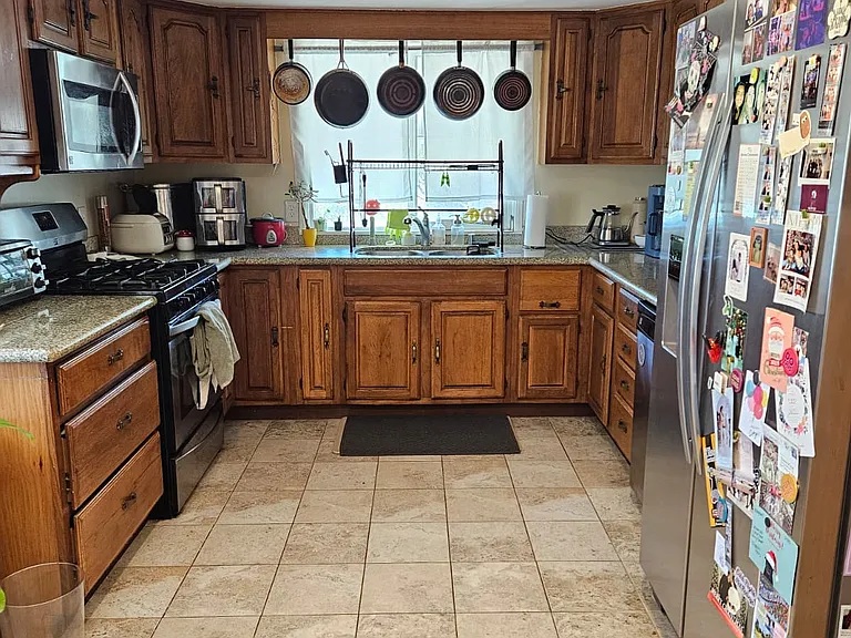 7102 Mohawk St — Photo 29