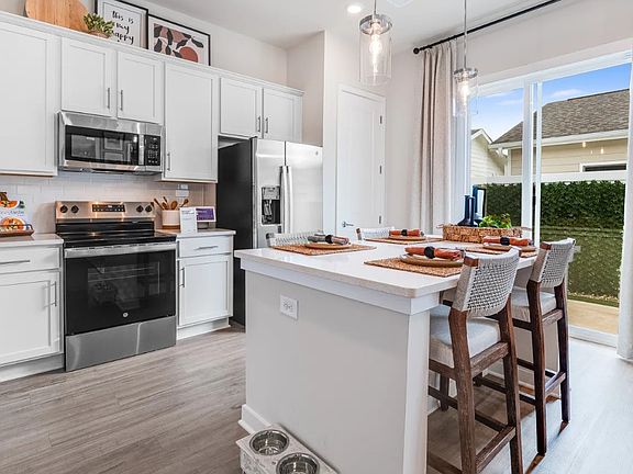 5th image of 4550 S 67th Ave #959ac6089