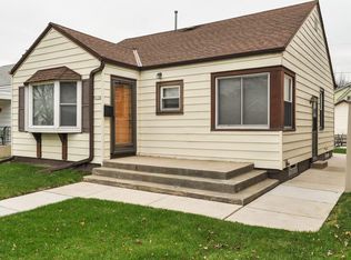 2158 S 57th St, West Allis, WI 53219