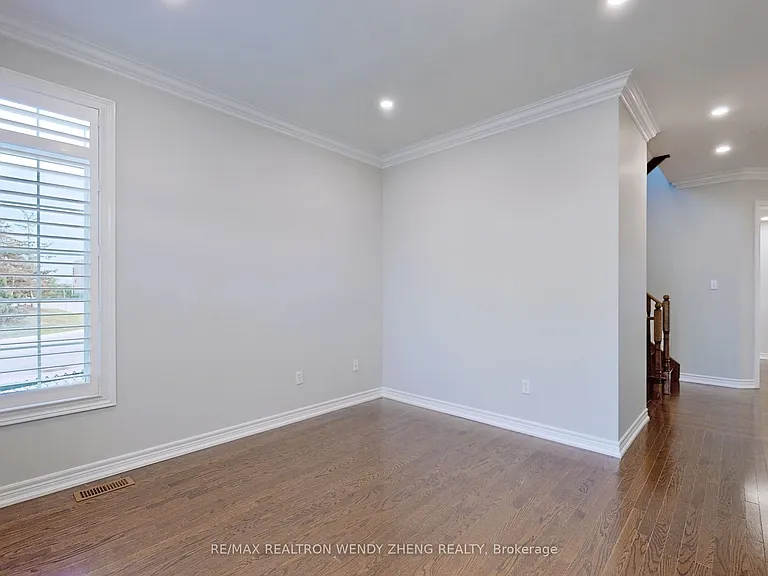300 Sunny Meadow Blvd #UPPER — Photo 6