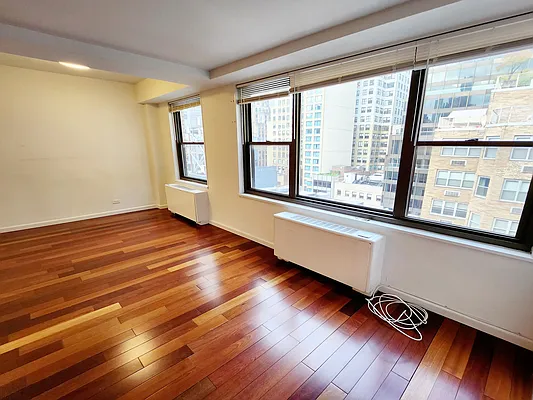 Rented by Oxford Property Group | media 1