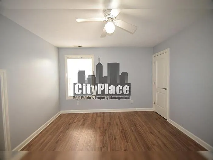 4440 Valley Trace Dr — Photo 23