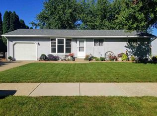 1119 Grandview Ave, Tomah, WI 54660