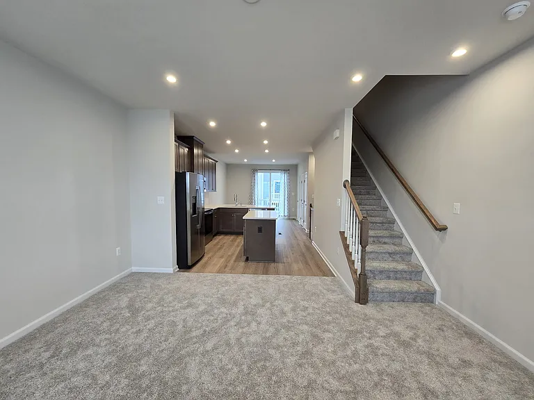 4928 Dunhaven Dr — Photo 21