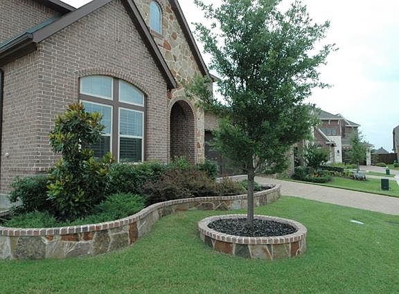 2nd image of 3008 Cole Castle Dr