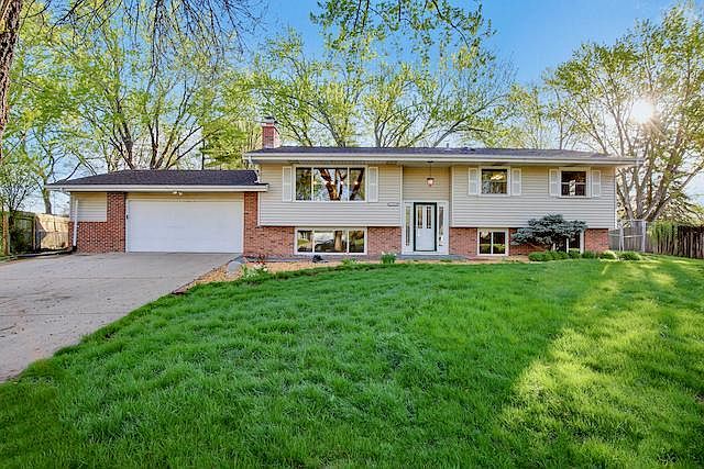 1st image of 11429 Valley Ct