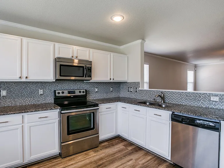 5617 Talons Crest Cir — Photo 10