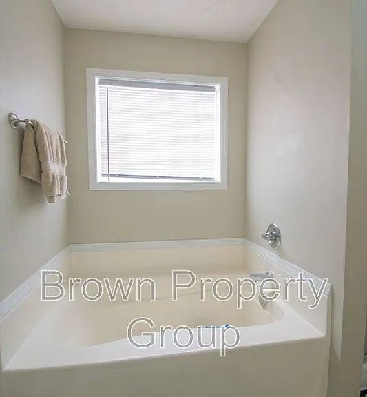 3006 Burton Dr — Photo 19