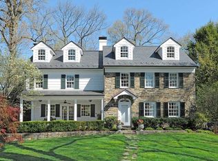 55 Wesskum Wood Rd, Riverside, CT 06878