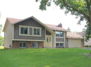 6656 Jonquil Way, Osseo, MN 55369