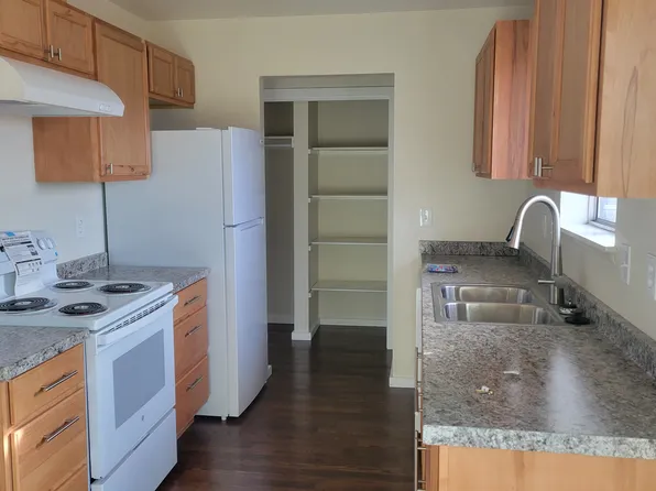 611 W Webb St, Montague, CA 96064
